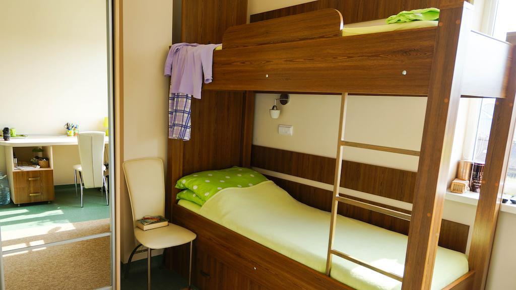 City Hostel Panorama Uzhhorod Quarto foto